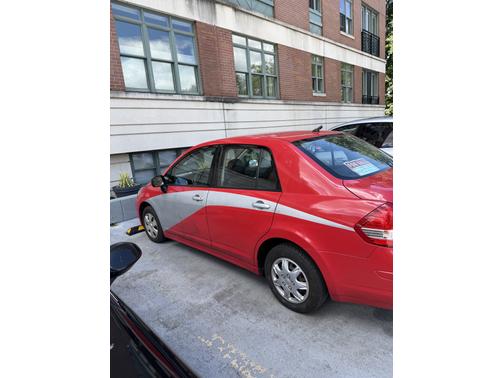 2010 Nissan Versa 1.6