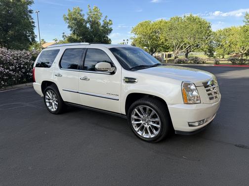 2011 Cadillac Escalade Hybrid Base