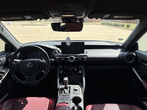 2021 Lexus IS 300 Base