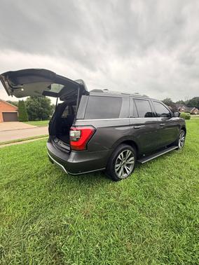 Gray 2020 Ford Expedition Limited