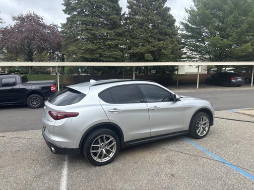 2018 Alfa Romeo Stelvio Sport