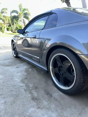 Gray 2003 Ford Mustang GT Premium