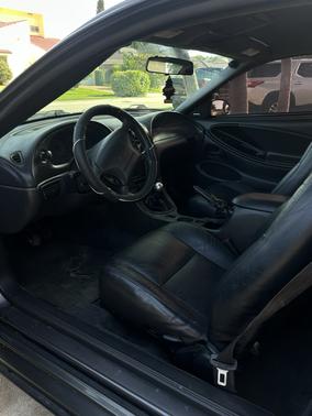 Gray 2003 Ford Mustang GT Premium
