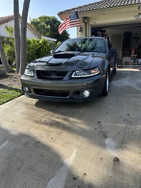 Gray 2003 Ford Mustang GT Premium
