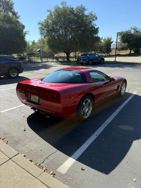 Red 1998 Chevrolet Corvette Base