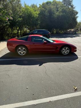 Red 1998 Chevrolet Corvette Base