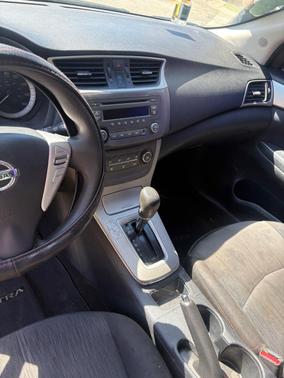 Black 2014 Nissan Sentra SV