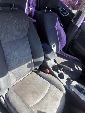 Black 2014 Nissan Sentra SV