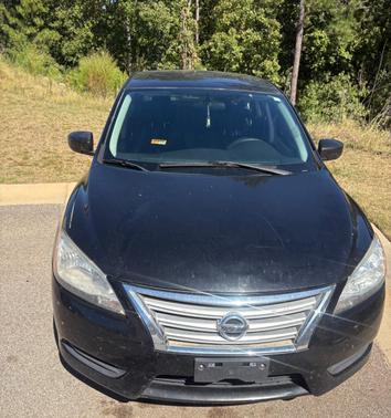 Black 2014 Nissan Sentra SV