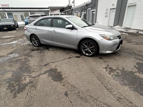 2015 Toyota Camry XSE