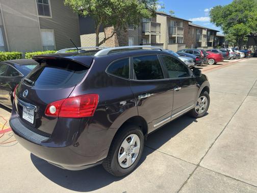 Black 2015 Nissan Rogue Select S