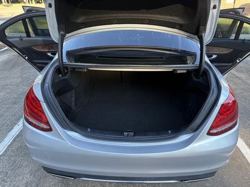 2016 Mercedes-Benz C-Class C 300