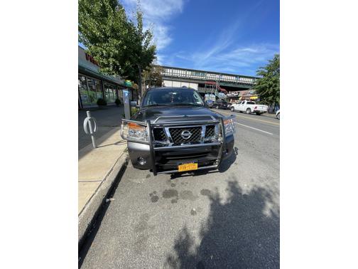 2011 Nissan Armada Platinum