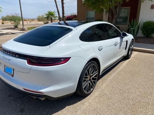 2018 Porsche Panamera Panamera 4S