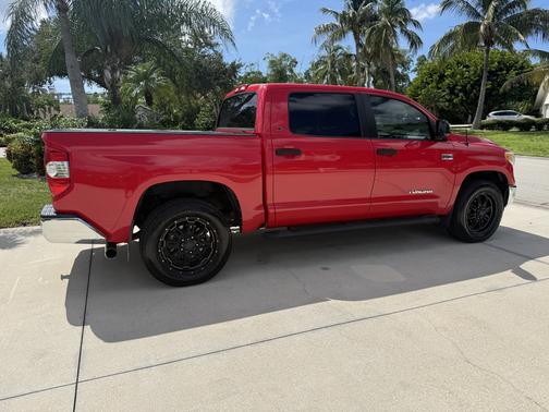 Red 2016 Toyota Tundra SR5