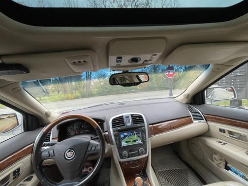 2007 Cadillac SRX V6