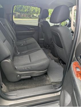 Gray 2012 GMC Yukon XL 1500 SLE