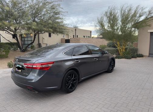 2013 Toyota Avalon XLE Premium