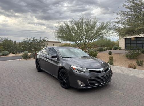2013 Toyota Avalon XLE Premium