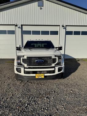 2022 Ford F-450 Lariat