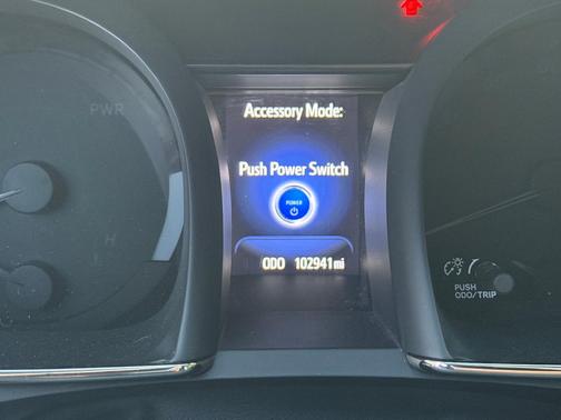 Black 2016 Toyota Avalon Hybrid XLE Plus