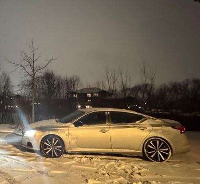 2021 Nissan Altima 2.5 SR