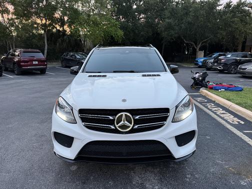 White 2018 Mercedes-Benz GLE 350 Base