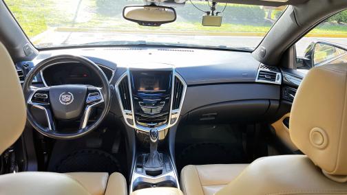 Photo 3 of 30 of 2014 Cadillac SRX Performance Collection