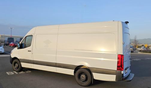 2021 Mercedes-Benz Sprinter 2500 High Roof