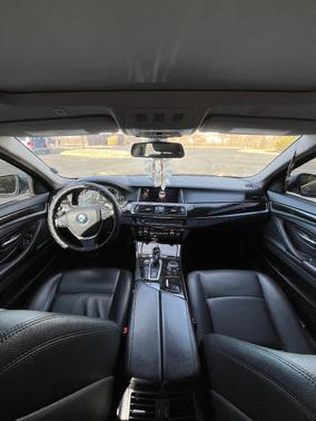 2016 BMW 528 i xDrive