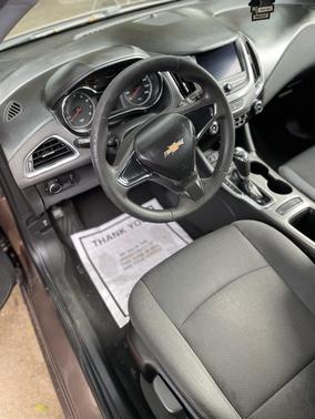 2019 Chevrolet Cruze LS