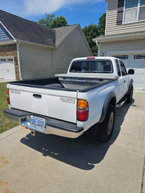 White 2004 Toyota Tacoma PreRunner Xtracab