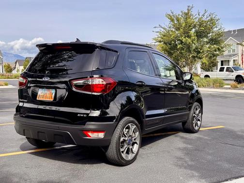 Black 2019 Ford EcoSport SES