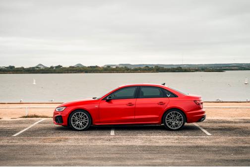 2021 Audi A4 45 S line Premium Plus