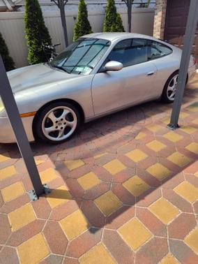 2000 Porsche 911 Carrera
