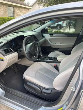 2017 Hyundai SONATA Base