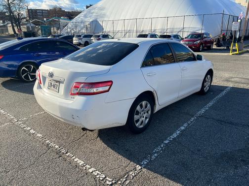 2011 Toyota Camry LE