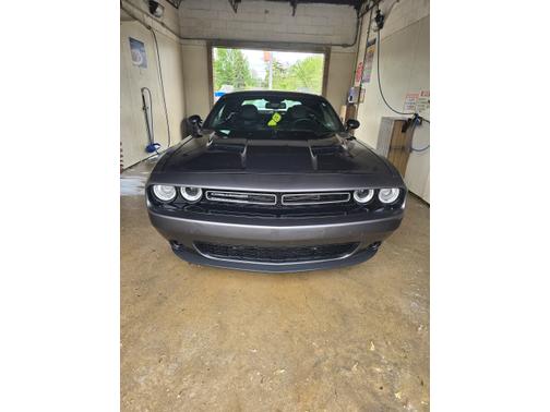2017 Dodge Challenger SXT