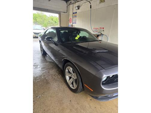 2017 Dodge Challenger SXT