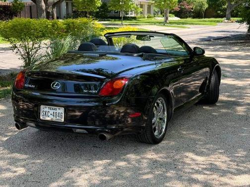 Black 2002 Lexus SC 430 Base