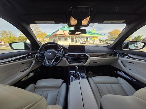 2017 BMW 530 i xDrive