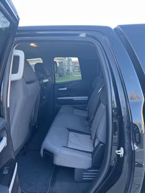 2014 Toyota Tundra SR5