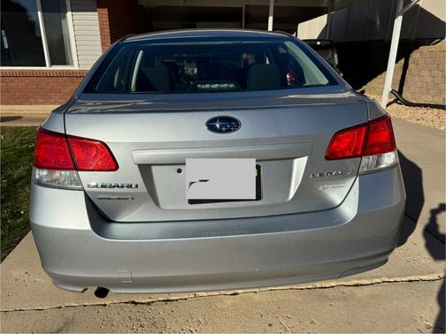 2012 Subaru Legacy 2.5i