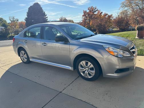 2012 Subaru Legacy 2.5i