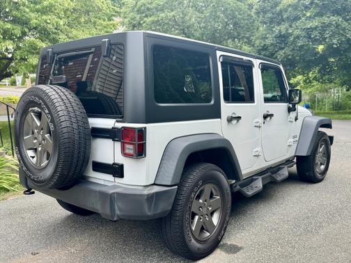 2018 Jeep Wrangler JK Unlimited Sport