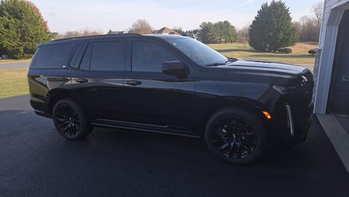 2023 Cadillac Escalade Sport