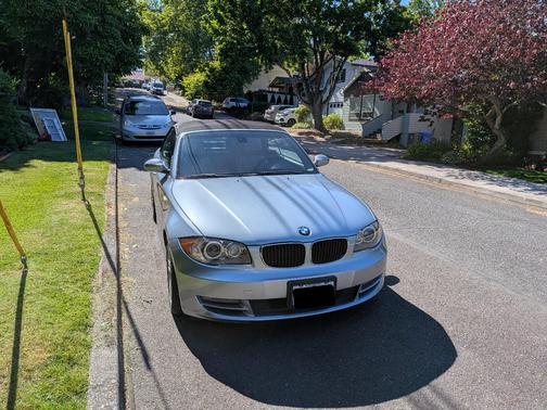 Silver 2008 BMW 128 i