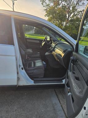 White 2010 Honda CR-V EX-L