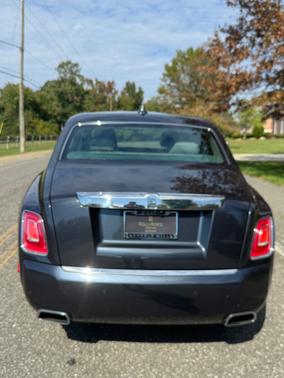 2018 Rolls-Royce Phantom Base