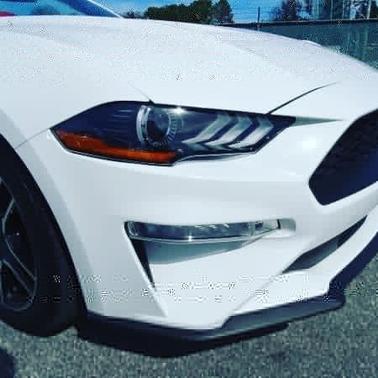 White 2018 Ford Mustang EcoBoost Premium